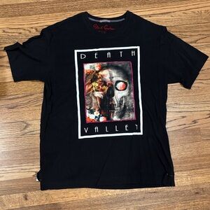 Robert Graham Black Skull 'Death Valley' Graphic Tee